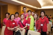 <h5>義工合照</h5><p>Group photo of volunteers</p>